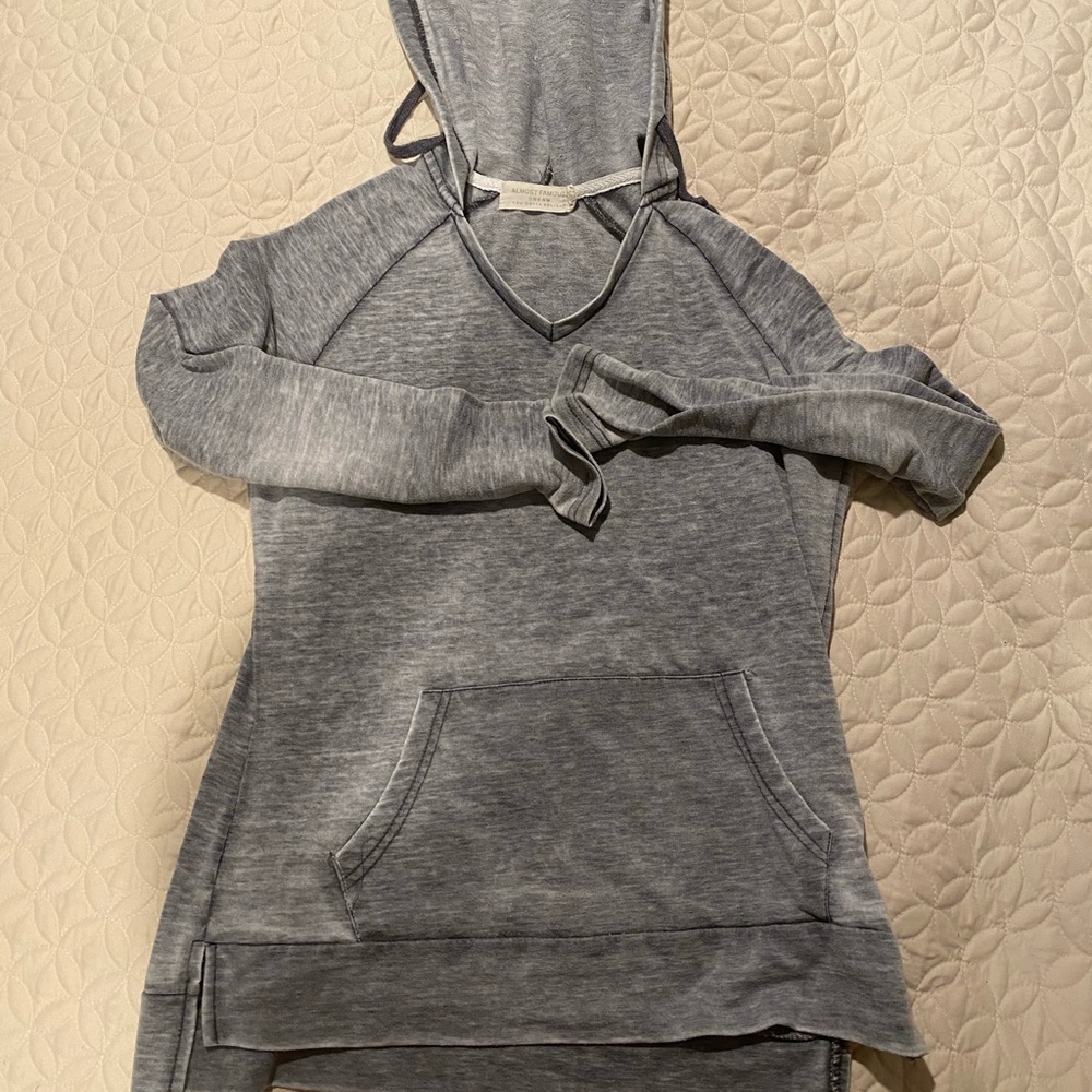 Long sleeve hoodie
